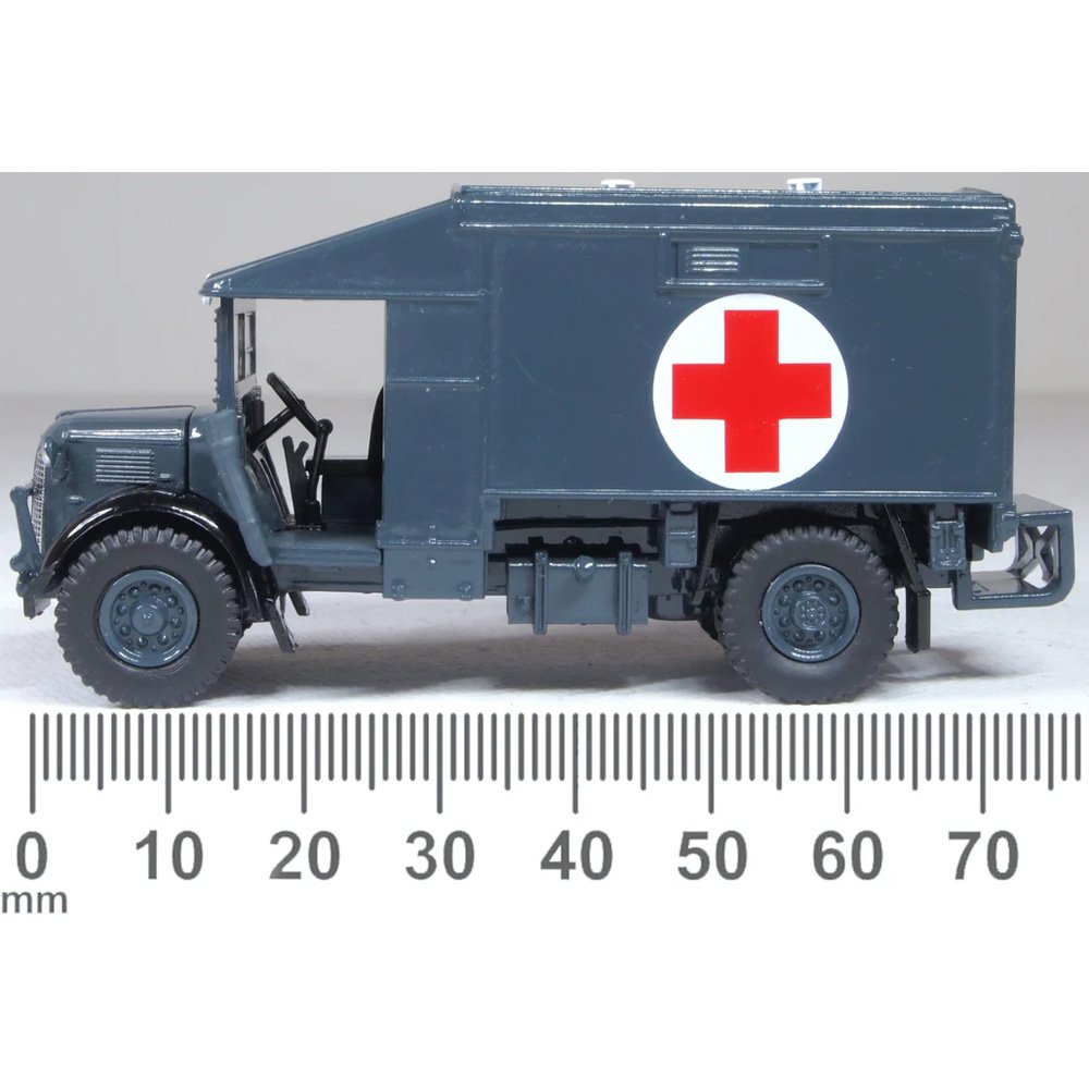 OXFORD 1/76 AUSTIN K2 AMBULANCE 1951 - RAF TRANSPORT COMMAND
