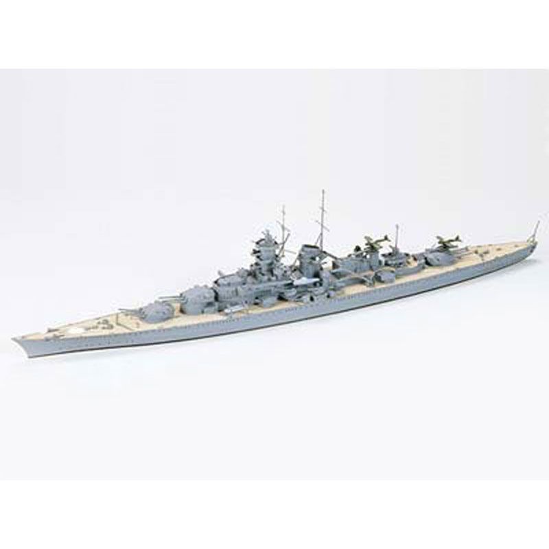 TAMIYA 1/700 GERMAN BATTLE CRUISER GNEISENAU
