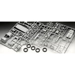 REVELL 1/32 STARTER KIT ASTON MARTIN ULSTER