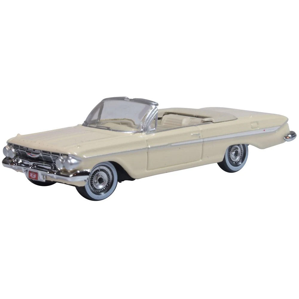 OXFORD 1/87 CHEVROLET IMPALA 1961 - ALMOND BEIGE/WHITE