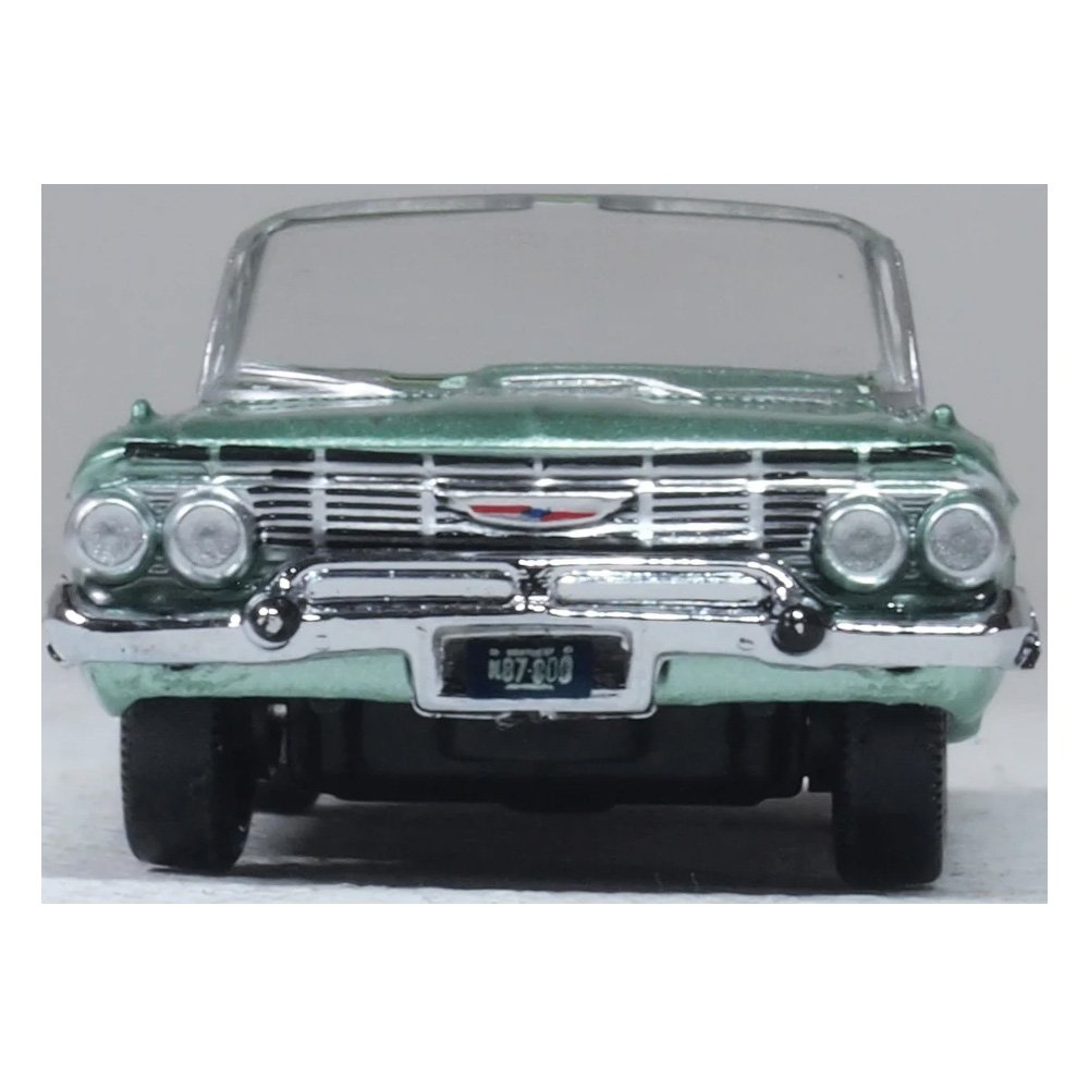 OXFORD 1/87 CHEVROLET IMPALA CONVERTIBLE 1961 - ARBOR GREEN