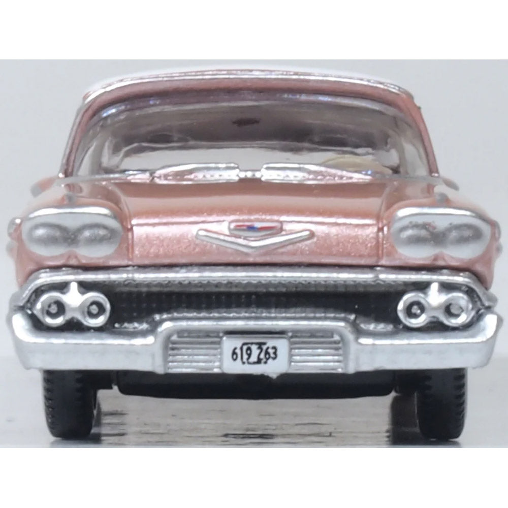 OXFORD 1/87 CHEVROLET IMPALA SPORT COUPE 1958 - CAY CORAL/WHITE