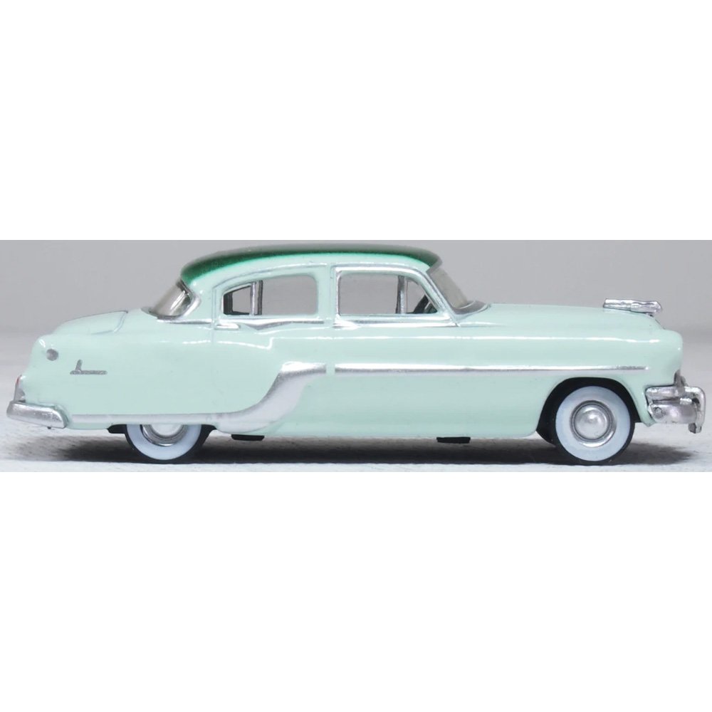 OXFORD 1/87 PONTIAC CHIEFTAIN 4 DOOR 1954 -  SHANNON GREEN/BROOKMERE GREEN