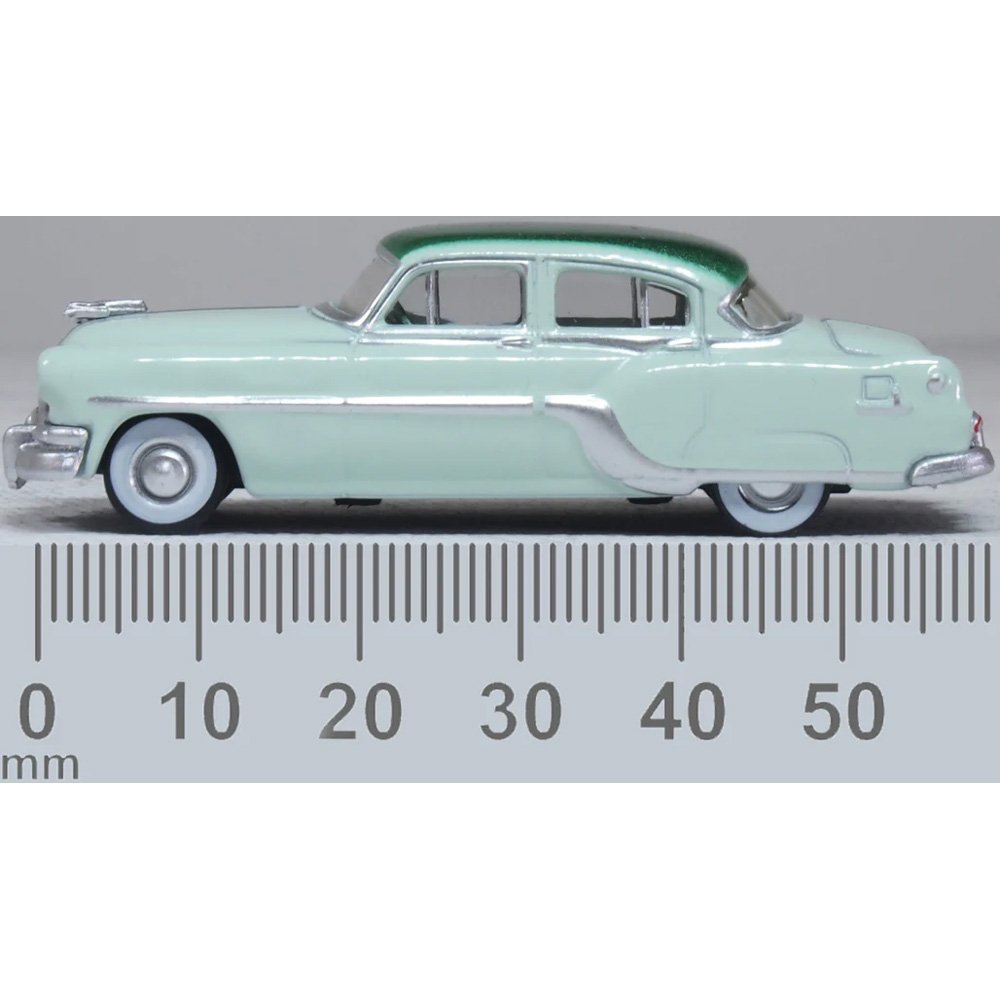 OXFORD 1/87 PONTIAC CHIEFTAIN 4 DOOR 1954 -  SHANNON GREEN/BROOKMERE GREEN