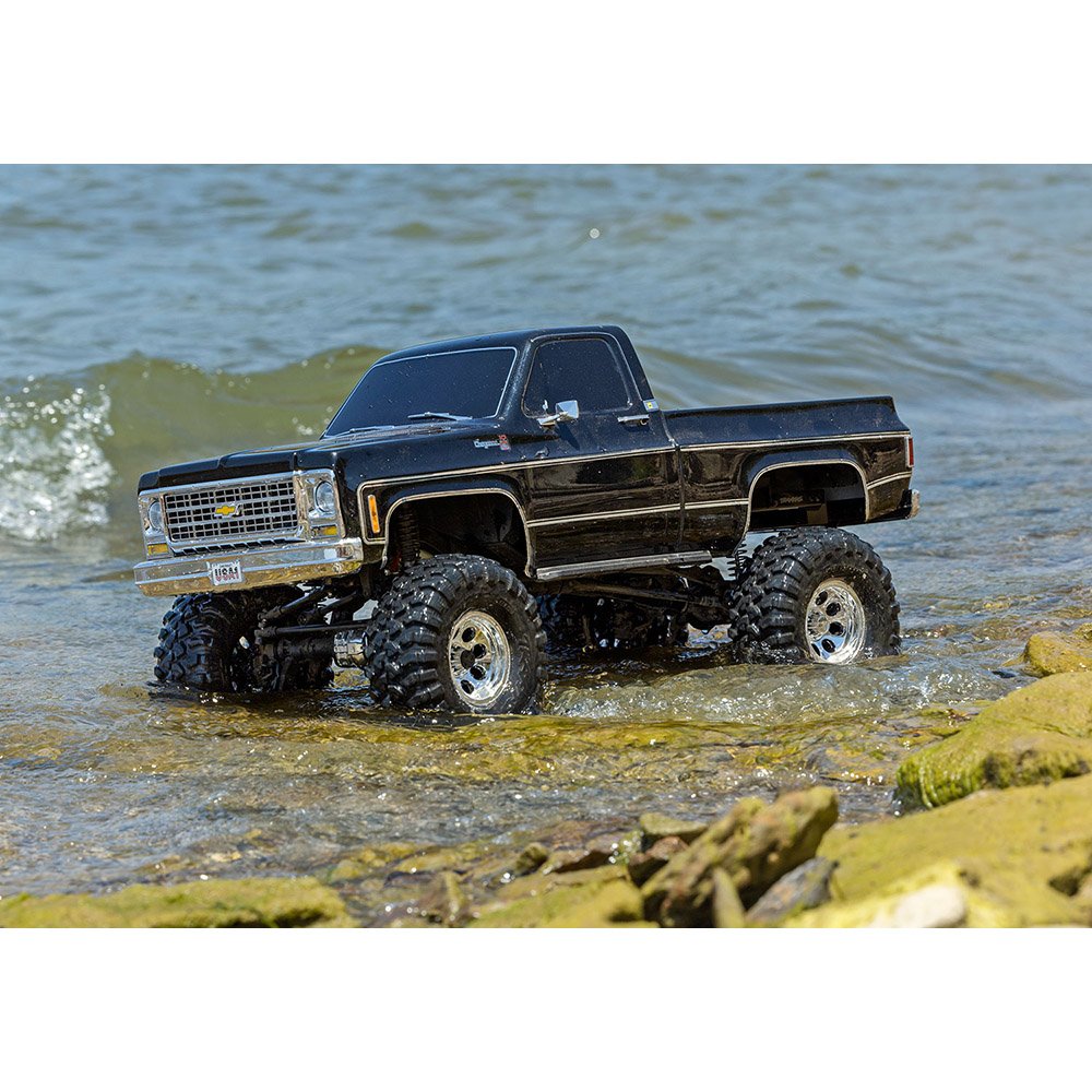 TRAXXAS TRX-4 SCALE & TRAIL CRAWLER WITH 1979 CHEVROLET K10 TRUCK-BLK