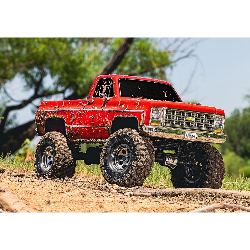 TRAXXAS TRX-4 SCALE & TRAIL CRAWLER WITH 1979 CHEVROLET K10 TRUCK-RED