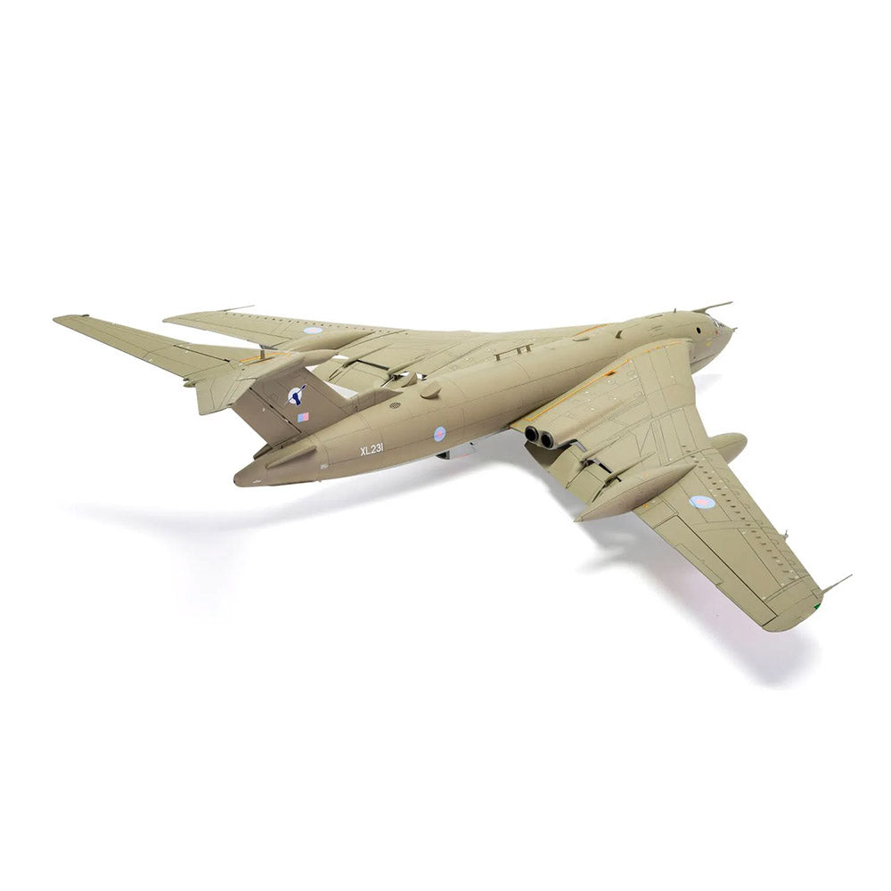 AIRFIX 1/72 HANDLEY PAGE VICTOR K.2/SR.2