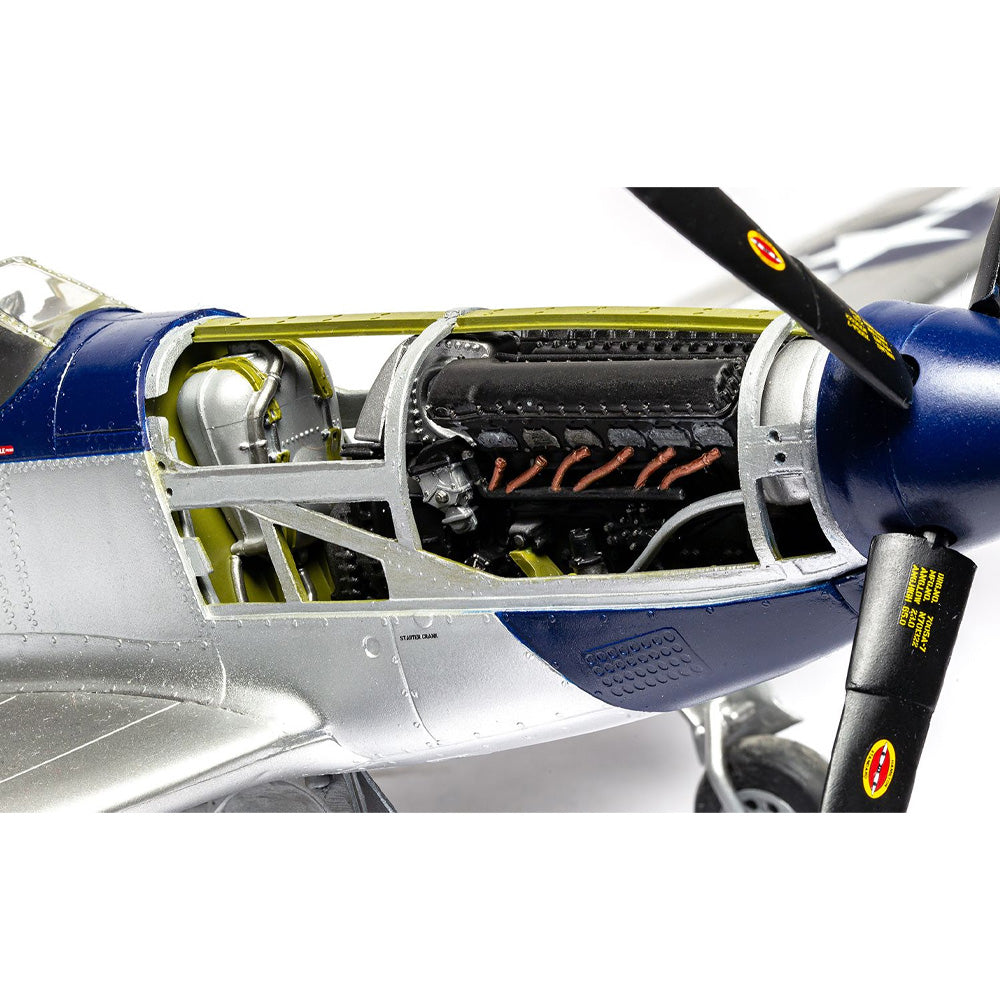 AIRFIX 1/24 NORTH AMERICAN P-51D MUSTANG