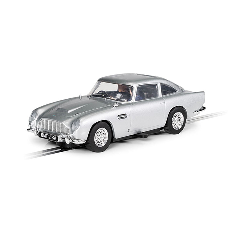 SCALEXTRIC 1/32 JAMES BOND ASTON MARTIN DB5 - GOLDFINGER SLOT CAR