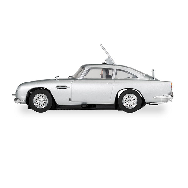 SCALEXTRIC 1/32 JAMES BOND ASTON MARTIN DB5 - GOLDFINGER SLOT CAR