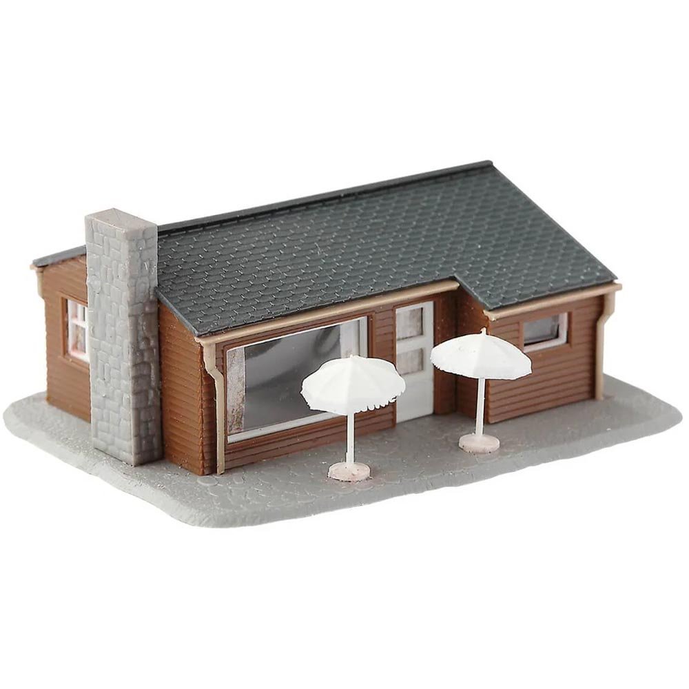 PECO SMALL CEDARWOOD BUNGALOW