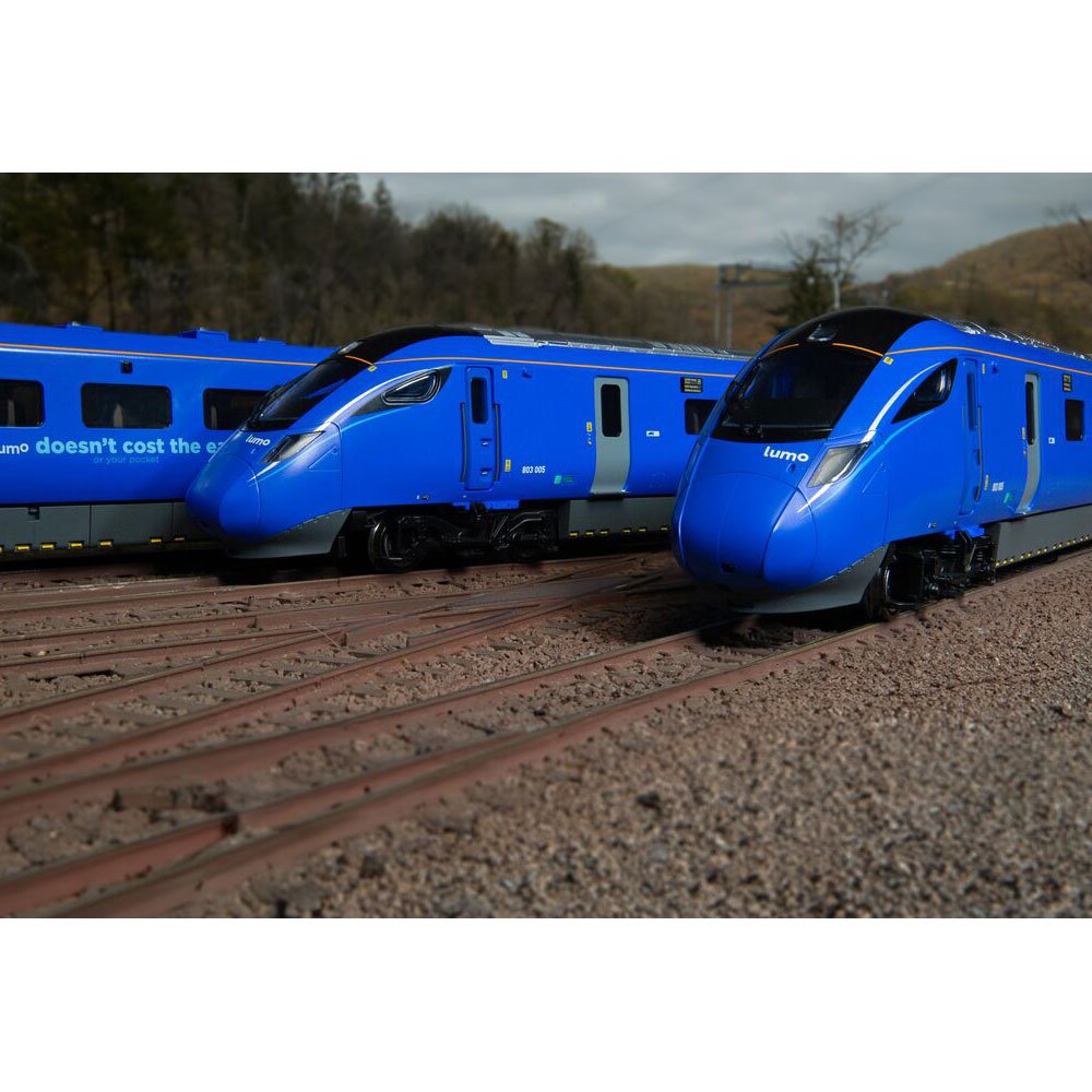 HORNBY LUMO CLASS 803 803003 FIVE CAR TRAIN PACK - ERA 11