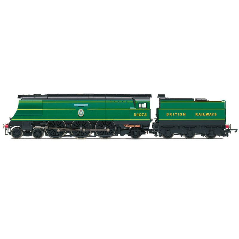 HORNBY BR BATTLE OF BRITAIN CLASS 4-6-2 34072 '257 SQUADRON' - ERA 4