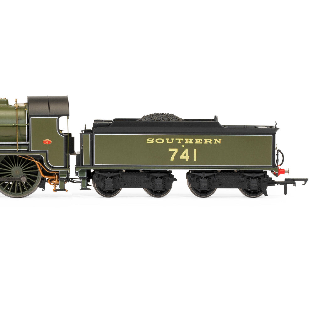 HORNBY SR N15 'KING ARTHUR CLASS' 4-6-0 741 'JOYOUS GARD': BIG FOUR CENTENARY COLLECTION - ERA 3