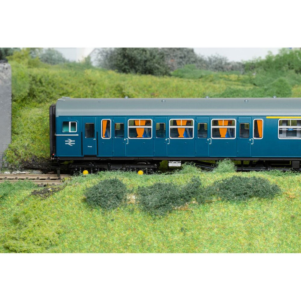 HORNBY BR CLASS 423 - 4 VEP TRAIN PACK