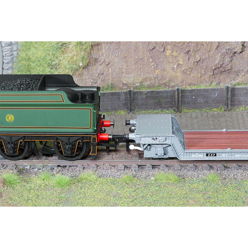 HORNBY GWR LORIOT Y MACHINERY TRUCK - ERA 3