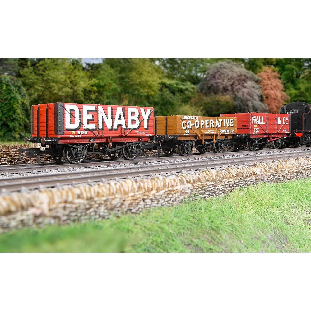 HORNBY TRIPLE WAGON PACK DENABY COLLIERY LEICESTER CO-OP & HALL & CO - ERA 3