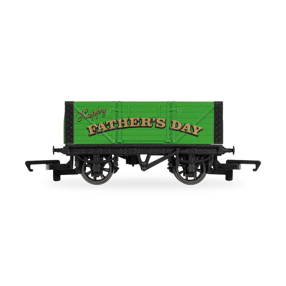 HORNBY 2025 FATHERS DAY WAGON