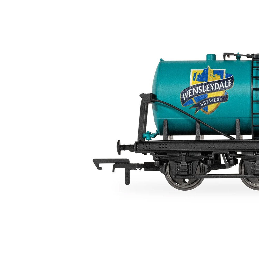 HORNBY WENSLEYDALE BREWERY SEMER WATER TANKER